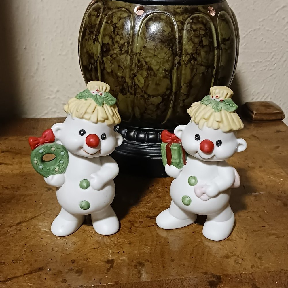 Vintage Flambro Ceramic Snowmen